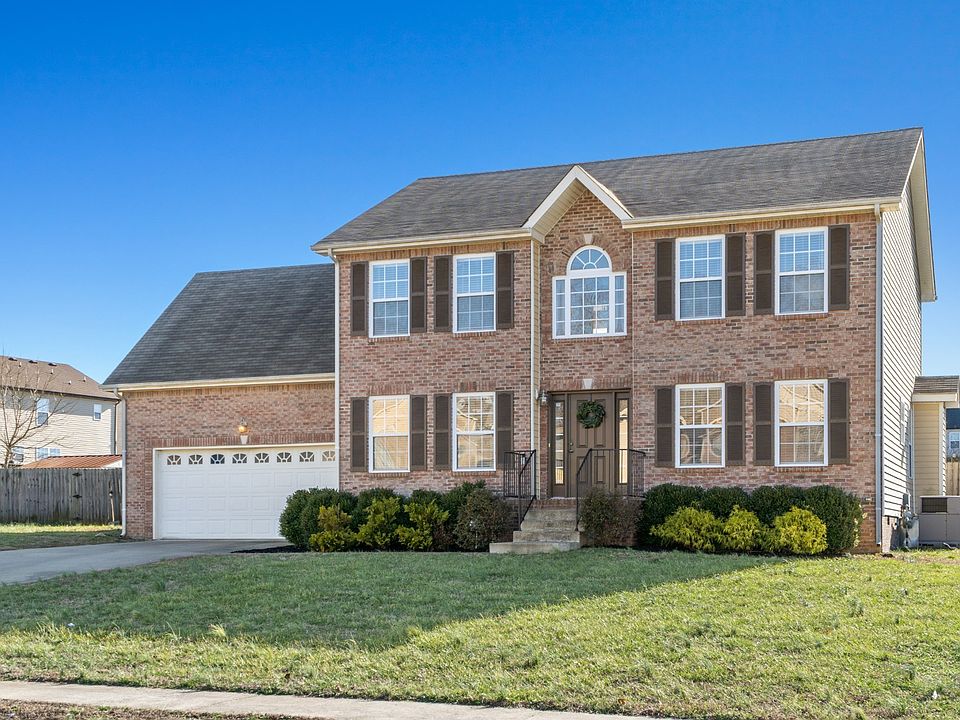 1st image of 1633 Buchanon Dr