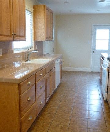 2nd image of 3743 Petaluma Ave