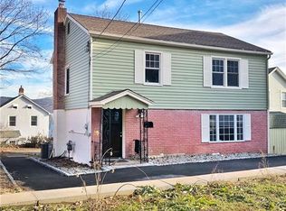 40 South St, Highland Falls, NY 10928
