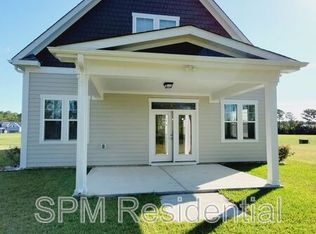 178 Spicer Lake Dr, Holly Ridge, NC 28445