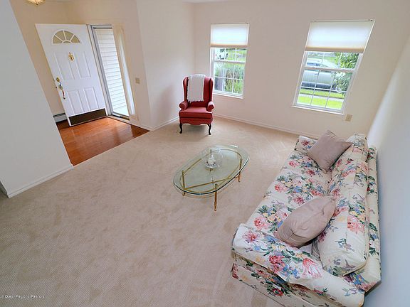 2nd image of 3 Witham Ct