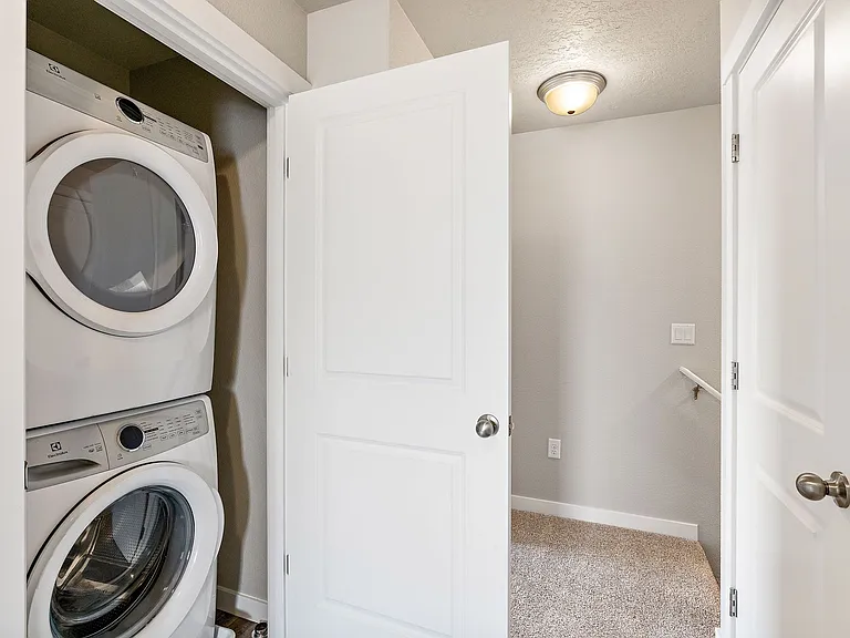 Sunnyvale Village Townhomes — Photo 24