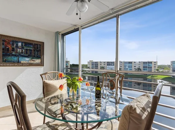 401 SE 3rd St APT 505, Dania, FL 33004