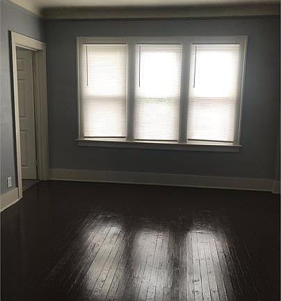 5th image of 12709 Ward Ave #1