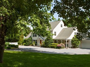 12 Hudson Rd E, Irvington, NY 10533