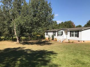 154 Gossett Rd, Gray court, SC 29645