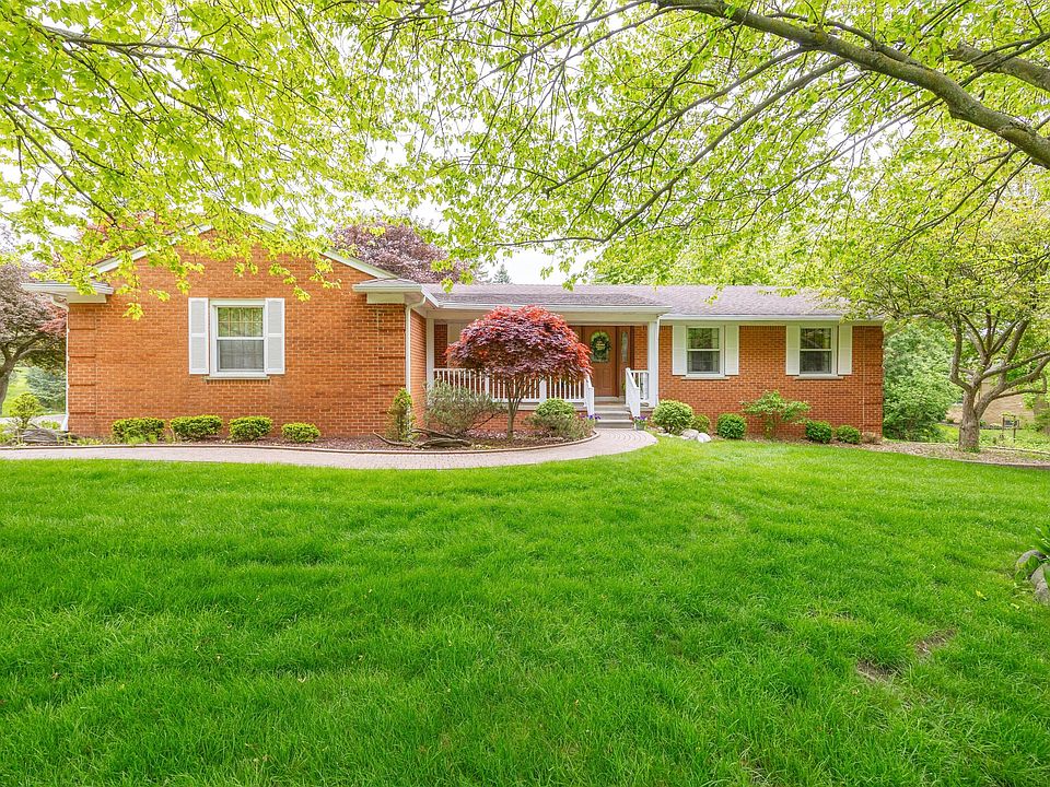 1st image of 45270 Mayo Dr