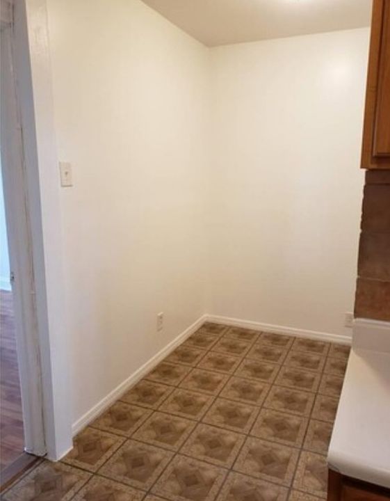 2nd image of 42 Diamond St APT 16