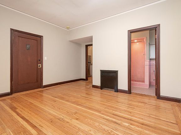 5th image of 1045 El Camino Real APT 2