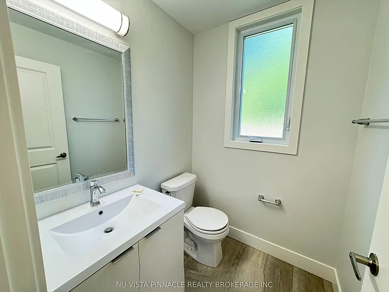 990 Deveron Cres #43 — Photo 11