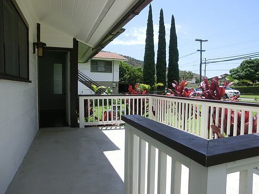 2632 Anuenue St, Honolulu, HI 96822 | Zillow