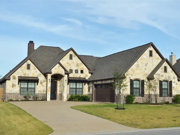 3212 Ashville Path, Bryan, TX 77808