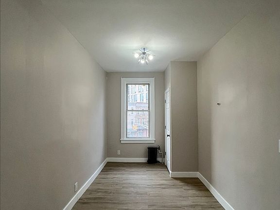 5th image of 6 Jordan Ave #2L