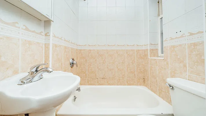 Rented by Nooklyn NYC LLC | media 27