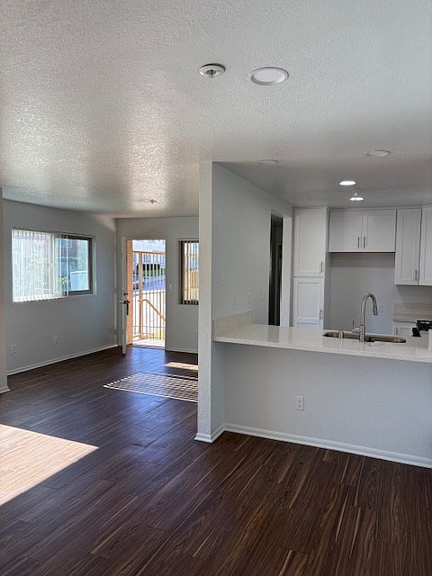 1st image of 242 W Santa Cruz St #101
