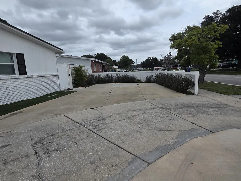 7709 W Hanna Ave #C — Photo 9