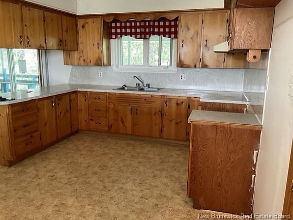 2nd image of 78 Cahill Rd