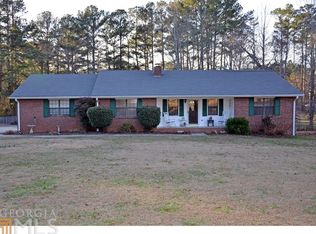 125 Holly Hill Rd, Fayetteville, GA 30214