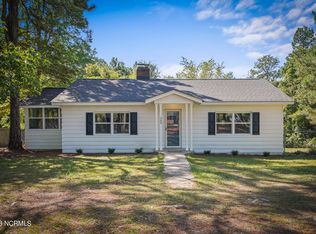350 W Philadelphia Ave, Pinebluff, NC 28373