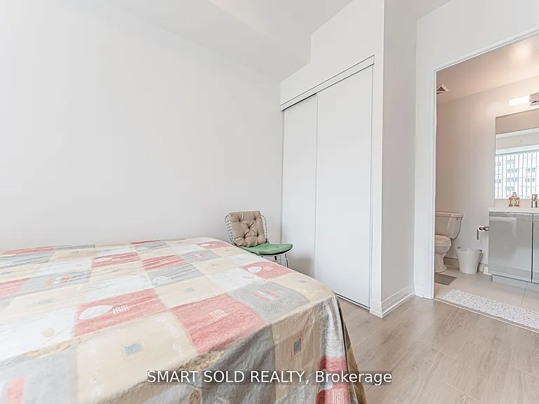 25 Holly St #2003 — Photo 12