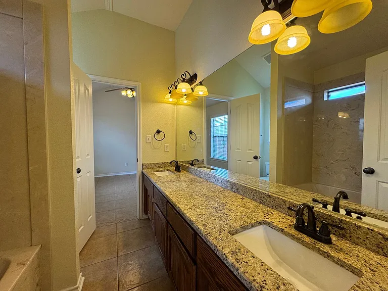 5702 Graphite Dr — Photo 24