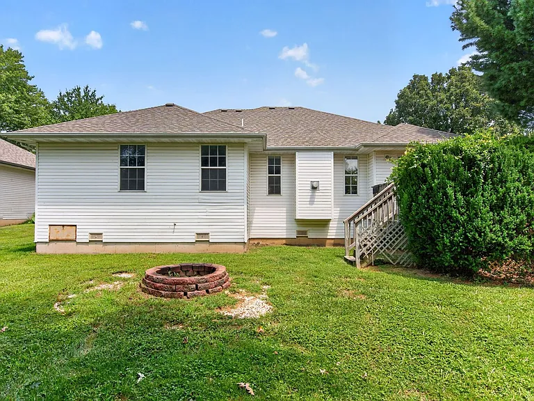 1006 W Cobblefield Way — Photo 24