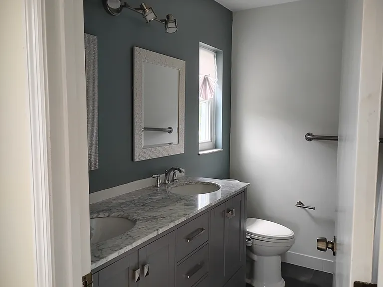10299 Willmington Blvd — Photo 10