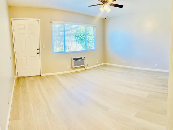 352 E Travis Blvd APT D, Fairfield, CA 94533