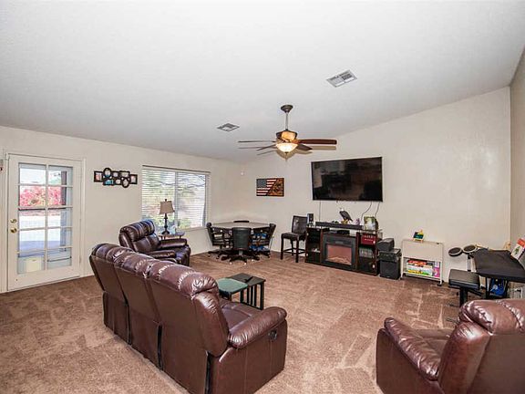 3rd image of 4380 S Sagebrush Ave