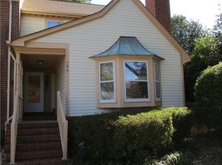 746 Lord Dunmore Dr, Virginia Beach, VA 23464