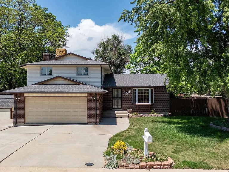 6893 Gray Cir — Photo 32