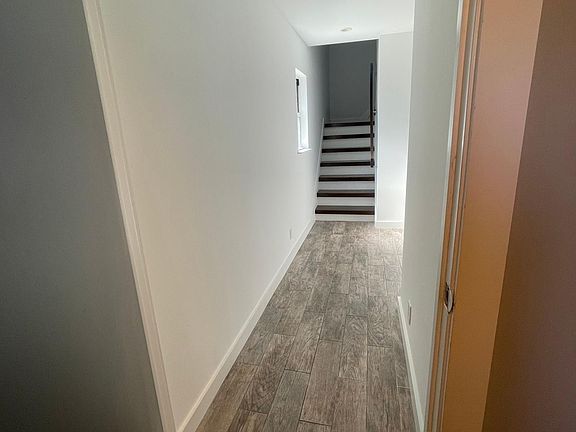 Entry way