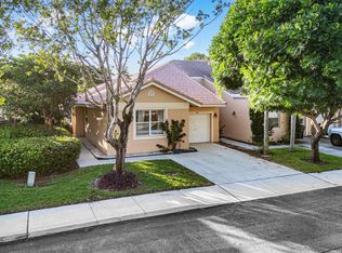 370 Coral Trace Ln, Delray Beach, FL 33445