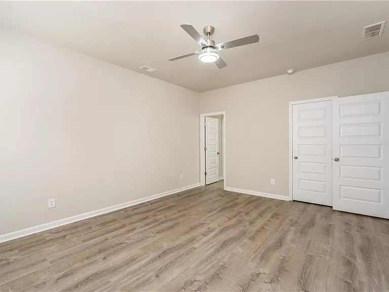 67 Summer House Ct — Photo 37