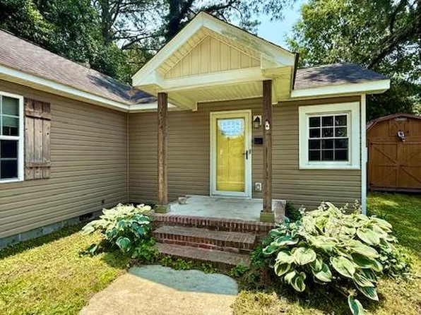 14 Davis St, Portsmouth, VA 23702