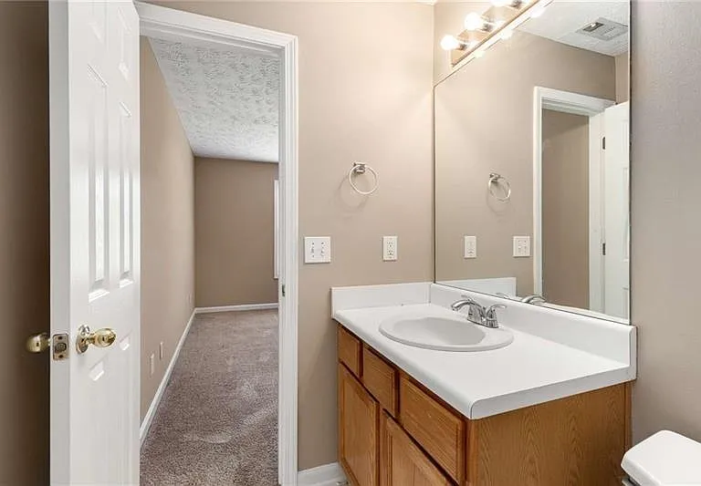 13387 Aventide Ln — Photo 17