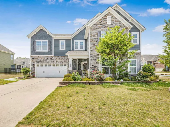 8608 Lavender Pl, Harrisburg, NC 28075