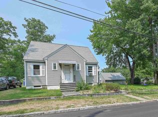 534 Vinton St, Manchester, NH 03103