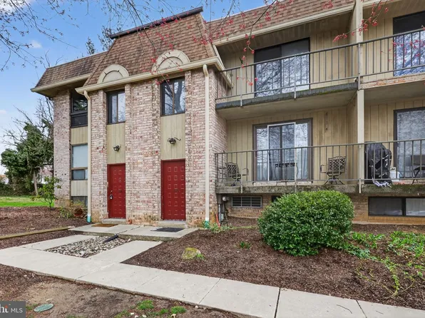 358 Saybrook Ln, Wallingford, PA 19086