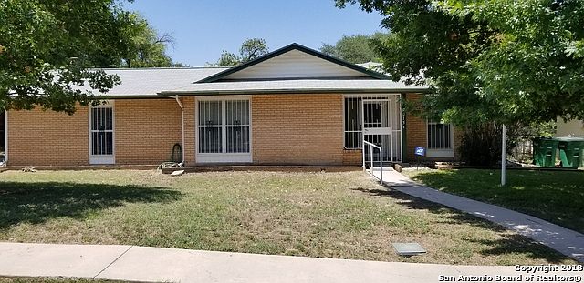 1st image of 7215 Bellbrook Dr