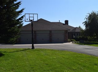 87 Summer Ridge Rd, Bozeman, MT 59715