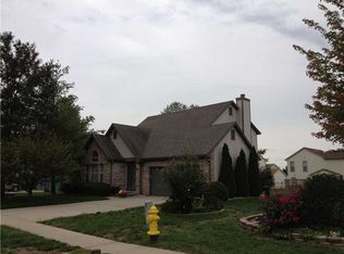 492 Glastonberry Ln, Mooresville, IN