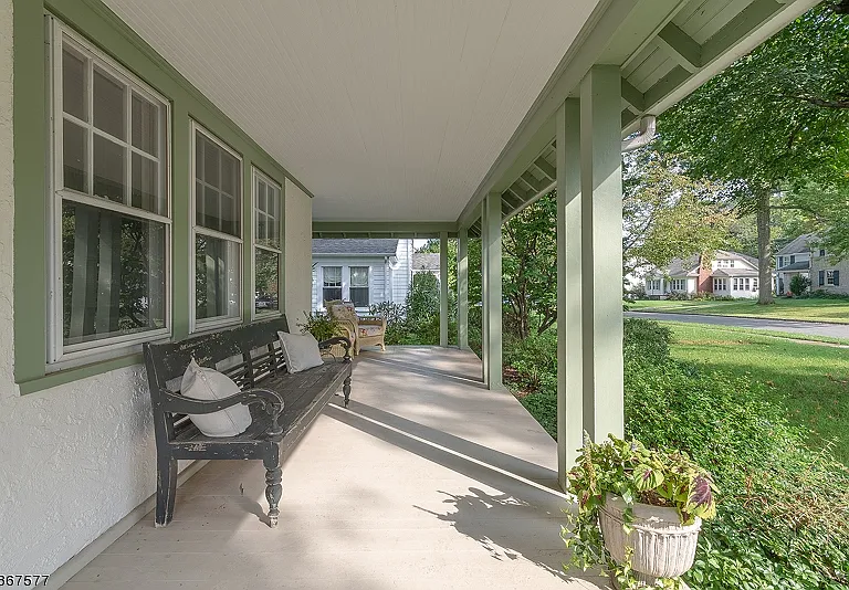 34 Oakley Ave, Summit, NJ 07901 | Zillow