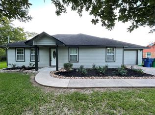 1628 Alena Rd, Angleton, TX 77515