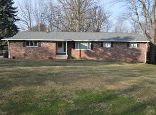 6091 Holderman Ave, Louisville, OH 44641