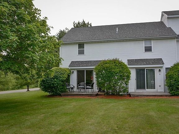 3rd image of 2 W Hill Dr #D