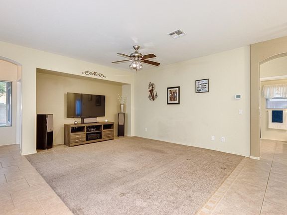 5th image of 45154 W Yucca Ln