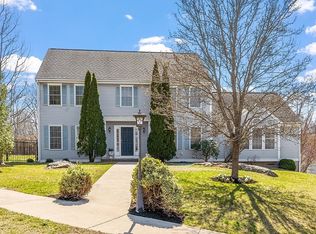 1 Ogrady Cir, Stoneham, MA 02180