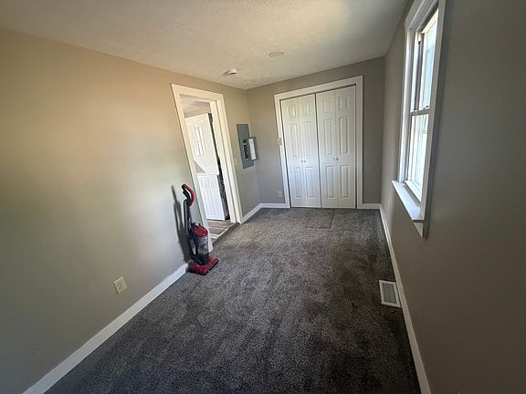 5th image of 6222 Jackson Rd