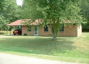 2nd image of 300 E Valley Dr